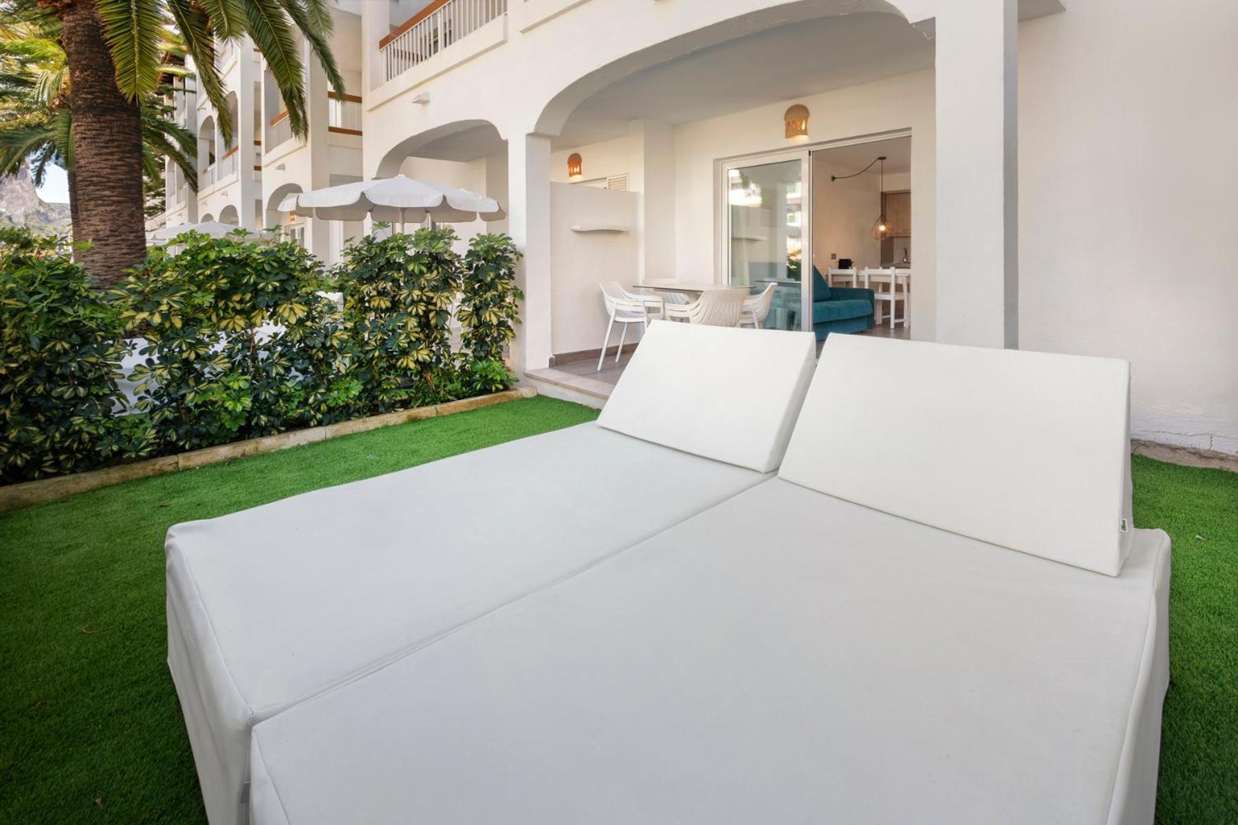 Alcudia Garden Aparthotel Port de Alcudia  Exterior photo